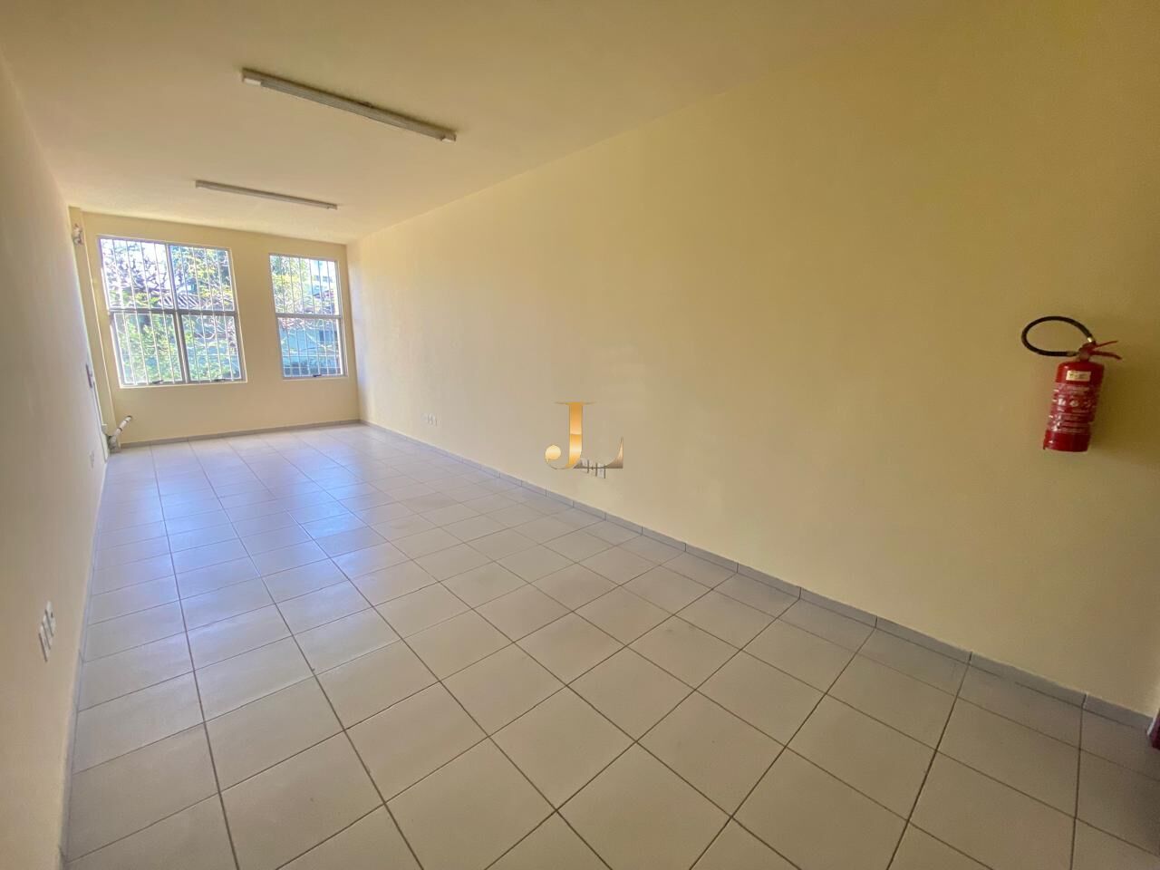 Loja no Centro de Estância Velha