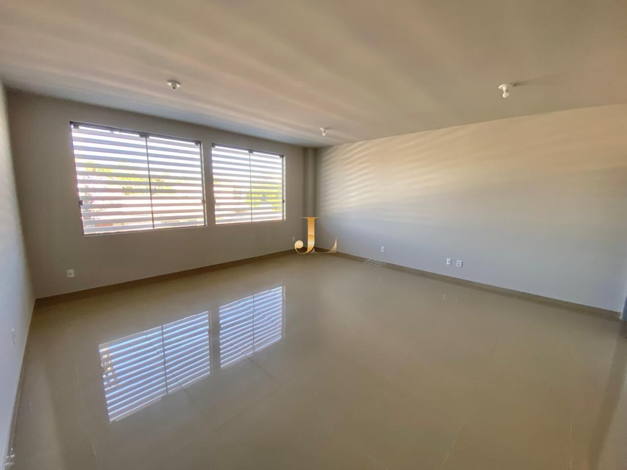 Sala Comercial no Centro de Estância Velha